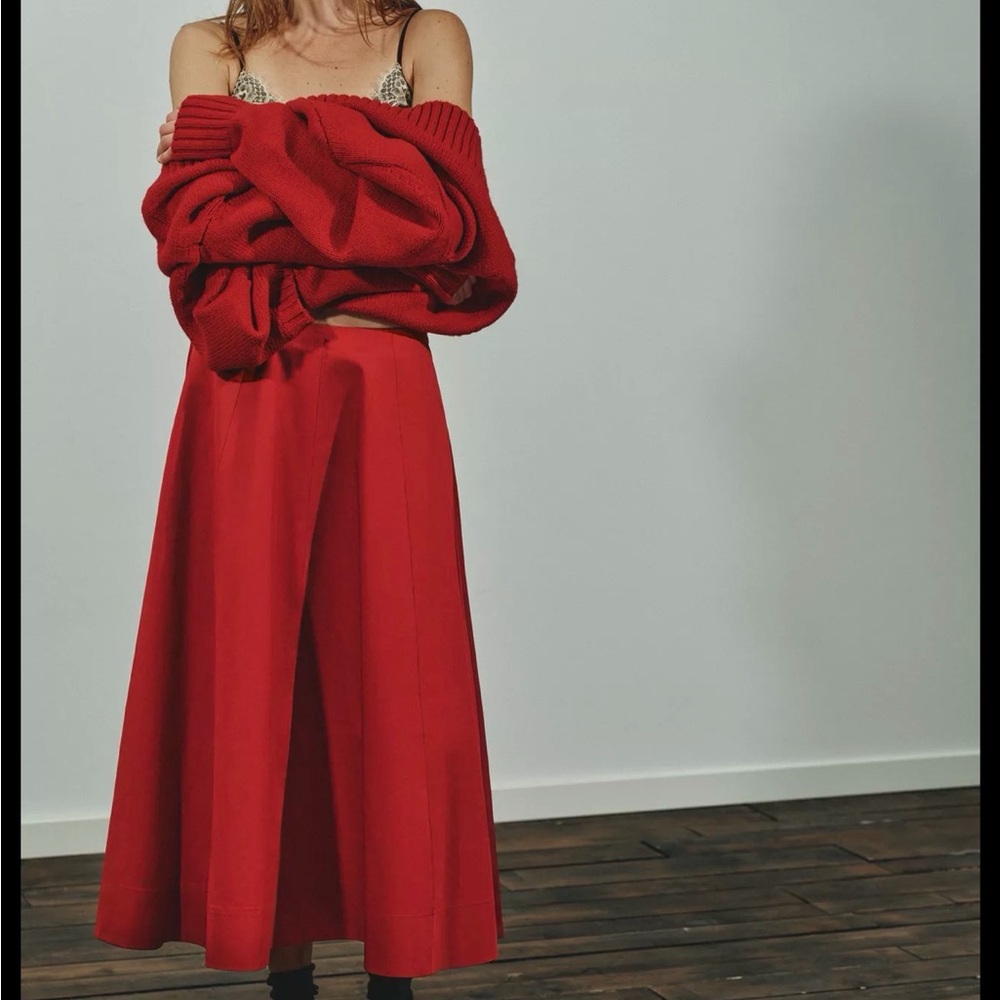 Zara Pleated Red Midi Skirt Large